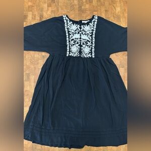 Knox Rose Black Dress with Light Embroidery- Women’s Size Medium.